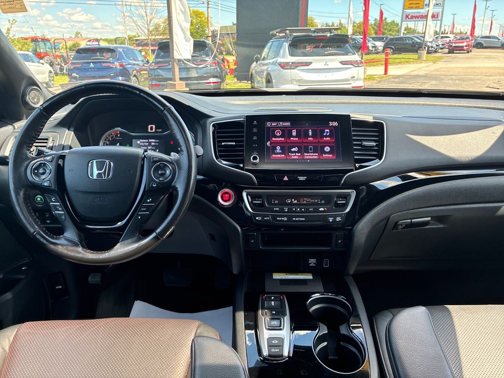 2023 Honda Ridgeline Black Edition  at Honda North