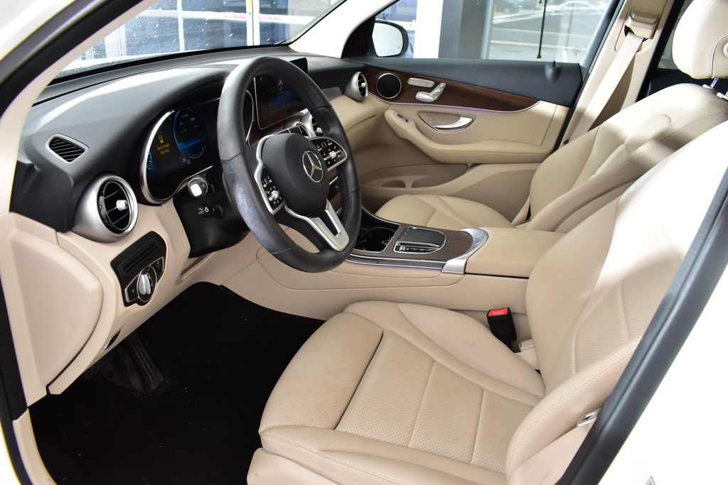 Thumbnail: 2022 Mercedes-Benz GLC - 13