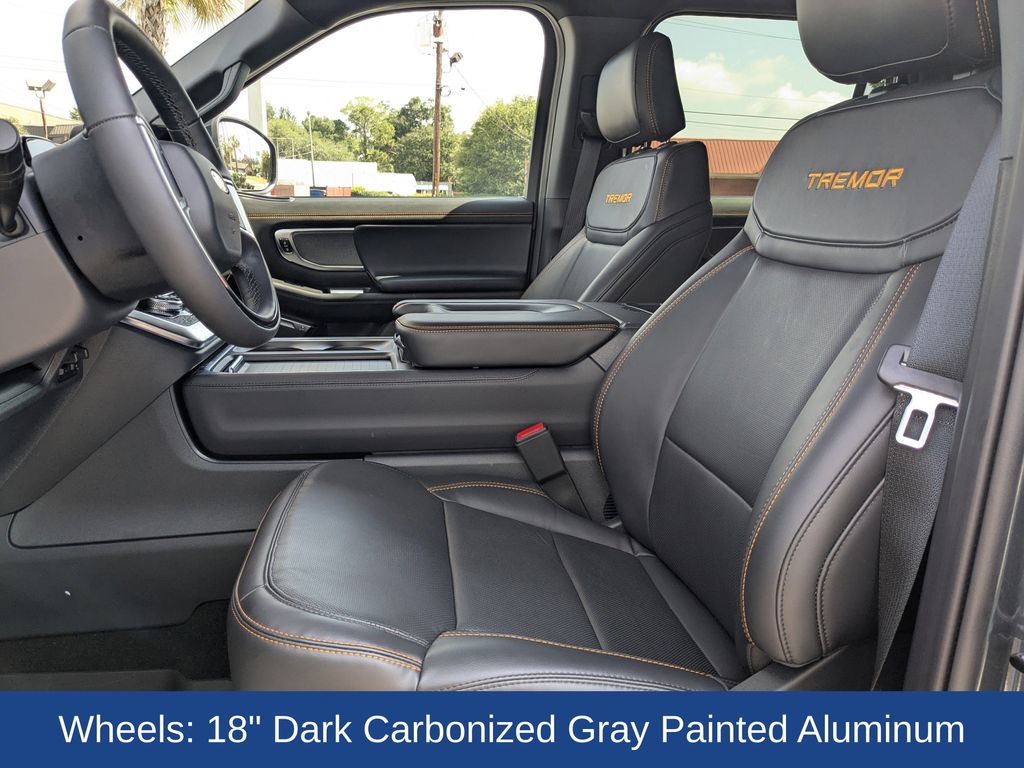 2025 Ford Expedition Tremor