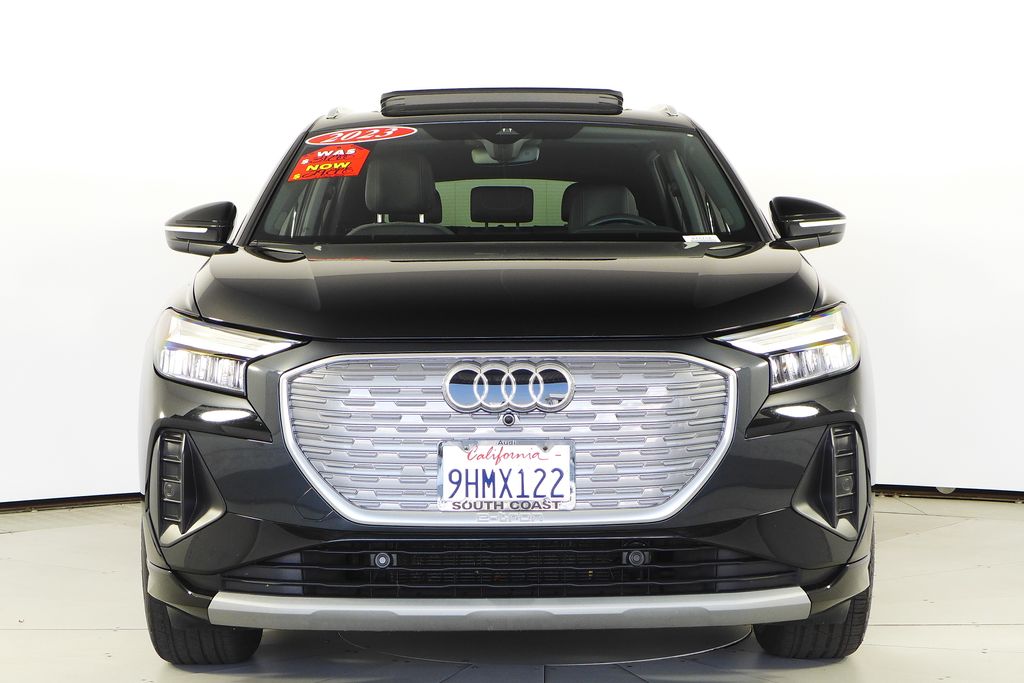 Thumbnail: 2023 Audi Q4 e-tron - 3