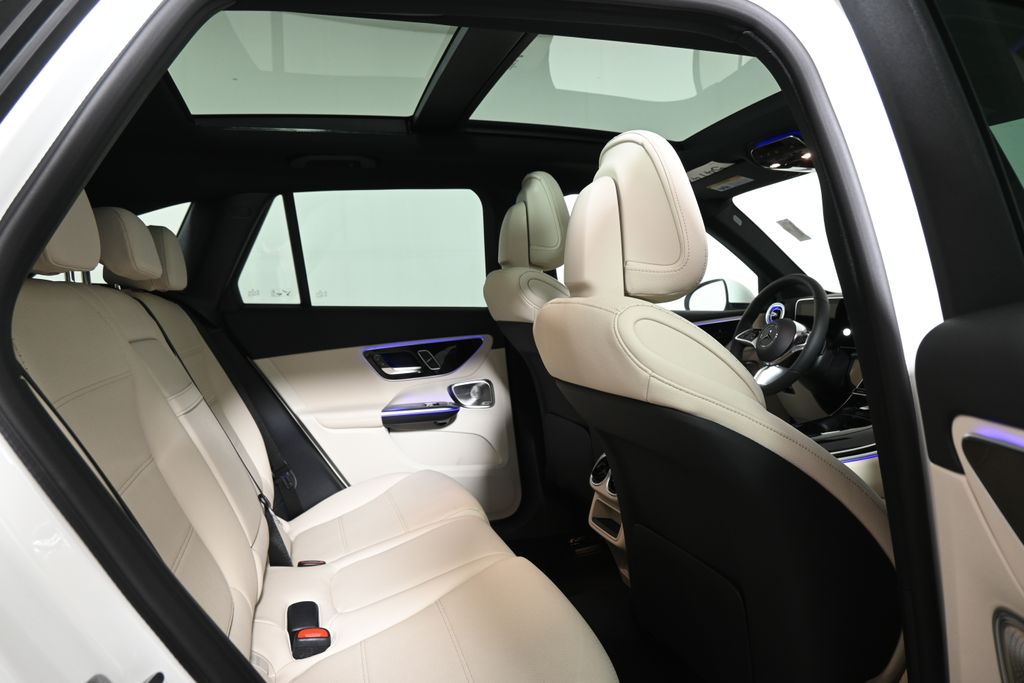 Thumbnail: 2026 Mercedes-Benz GLC - 19