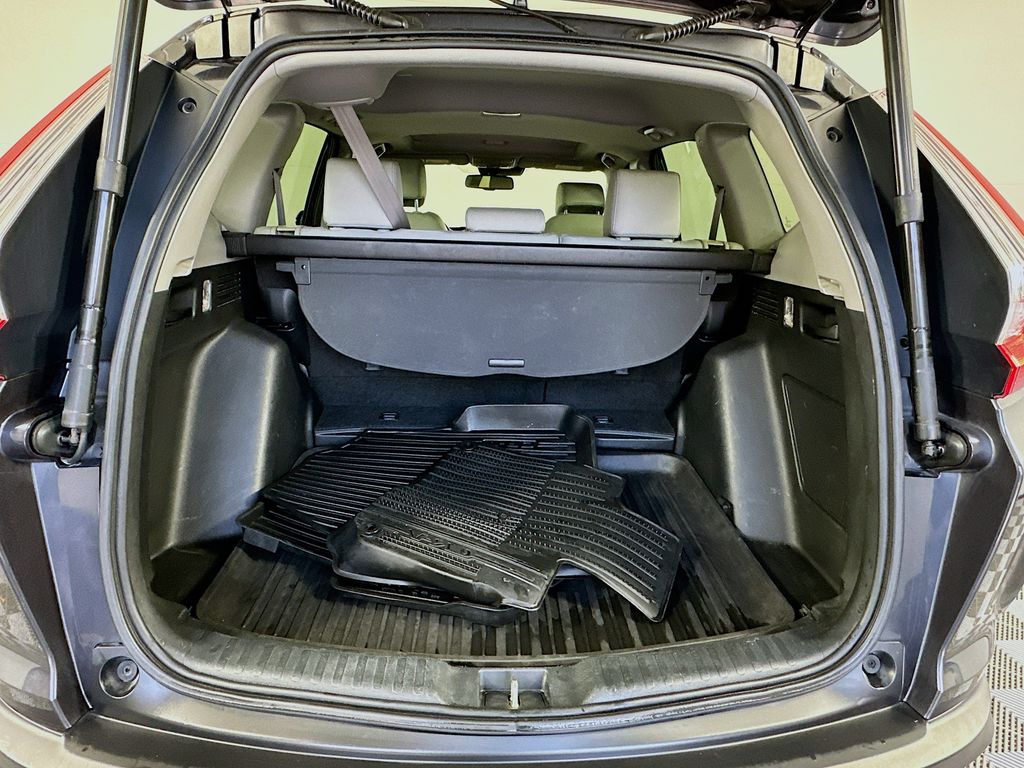 Thumbnail: 2017 Honda CR-V - 26