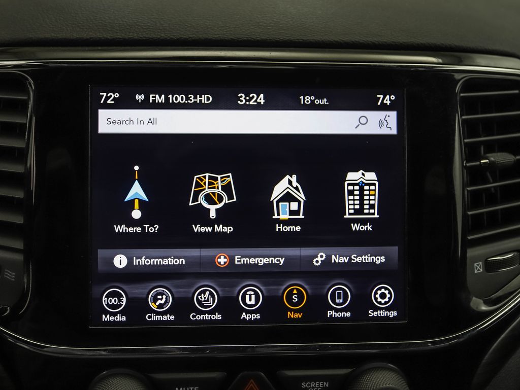 Thumbnail: 2020 Jeep Grand Cherokee - 16