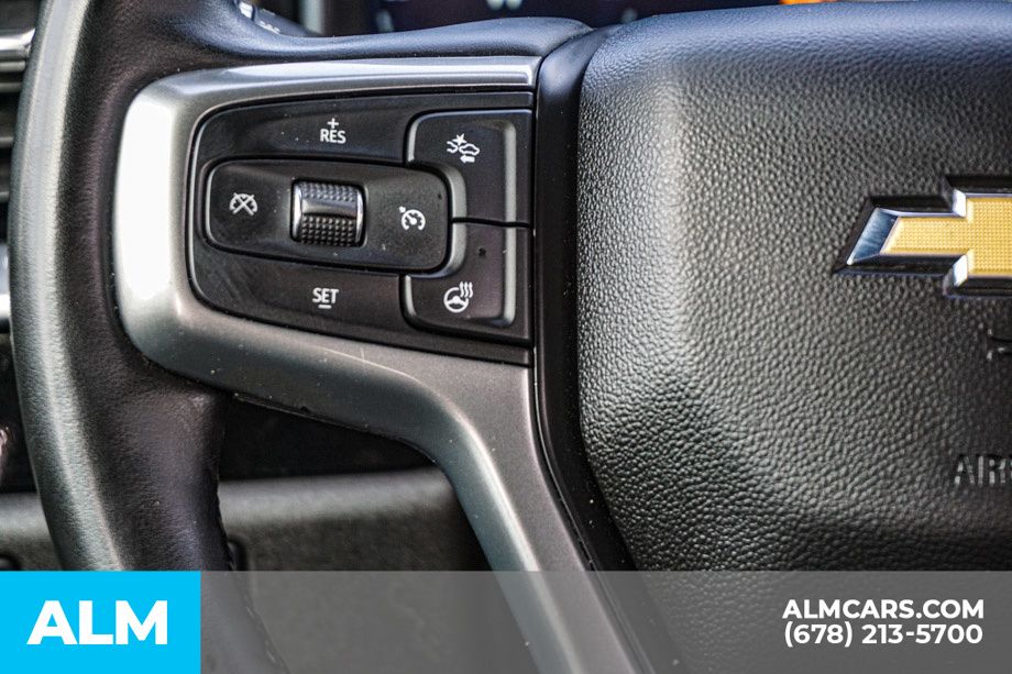 Used 2025 White Chevrolet LT image 29