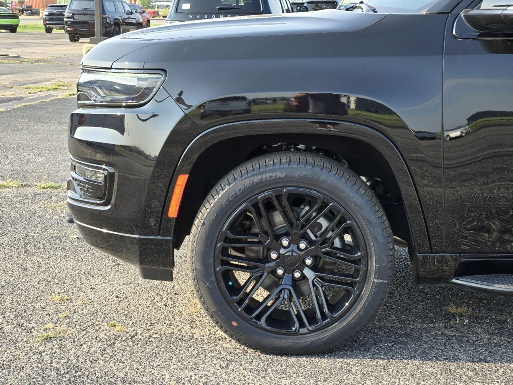 2023 Jeep Wagoneer Series II 5