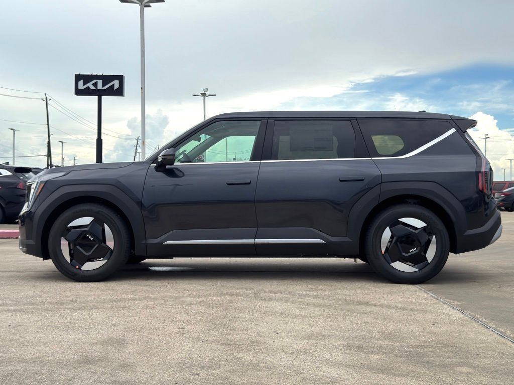 2026 Kia EV9 Light Long Range Gray at Community Kia