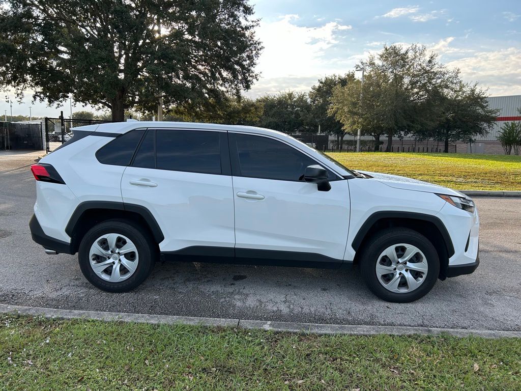 Thumbnail: 2023 Toyota RAV4 - 6