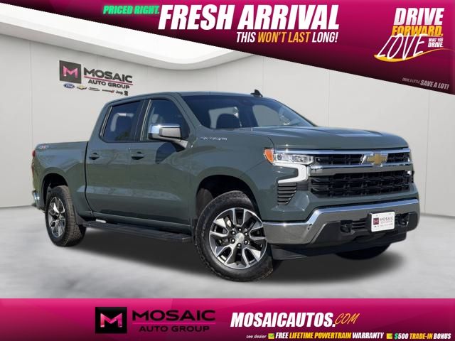 Used 2025 Chevrolet Silverado 1500 LT Trucks