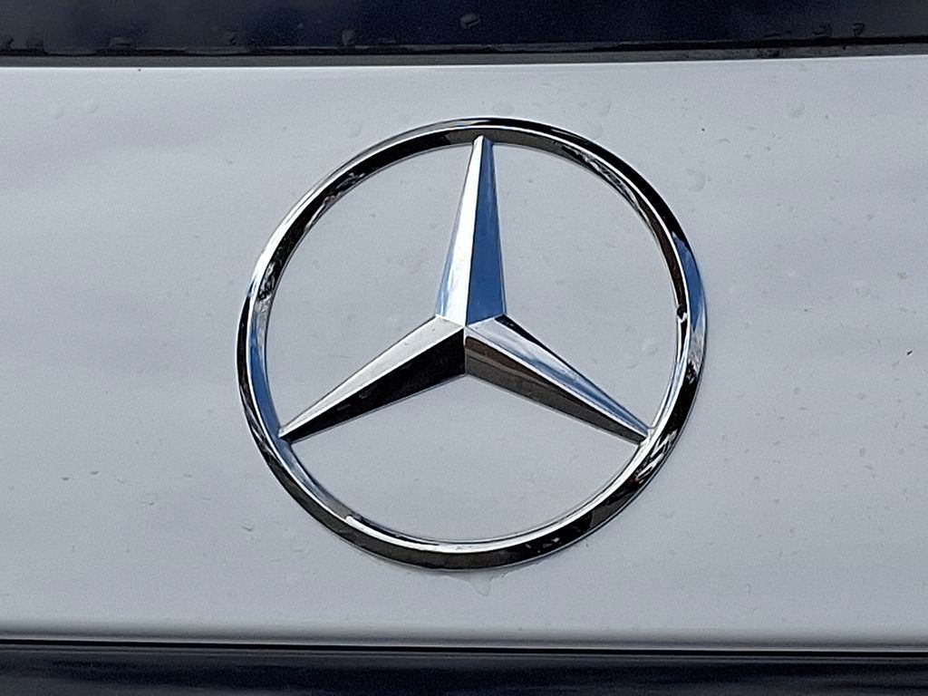 Thumbnail: 2025 Mercedes-Benz GLC - 21