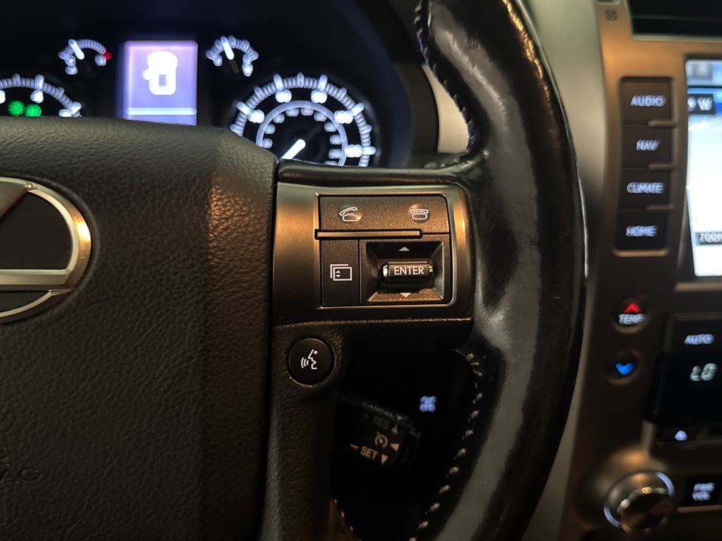 Used 2016 Black Lexus 460 Luxury image 23