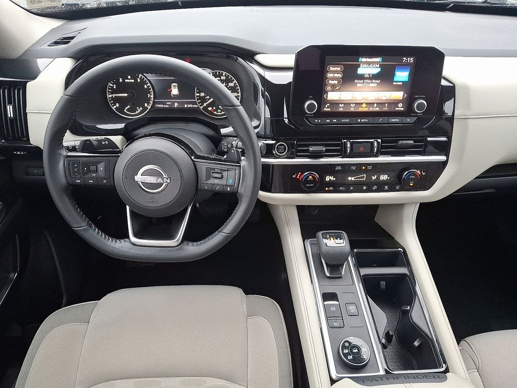 Thumbnail: 2022 Nissan Pathfinder - 12