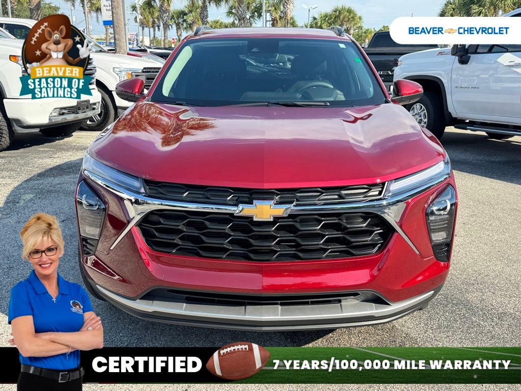 Used 2025 Chevrolet Trax SUV