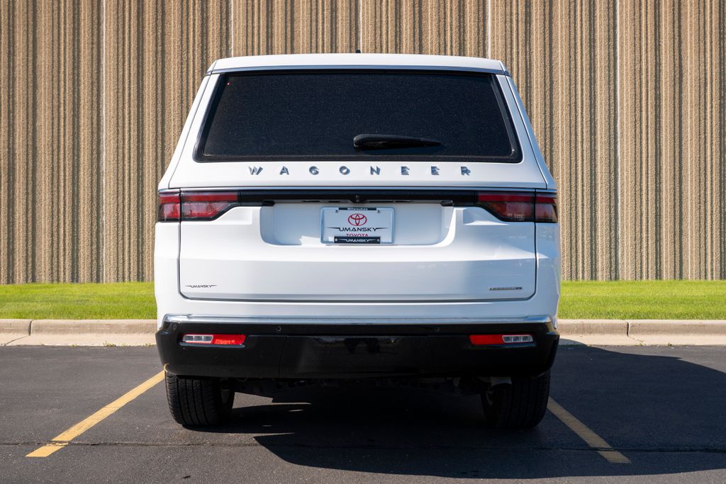 Used 2024 Jeep Wagoneer SUV