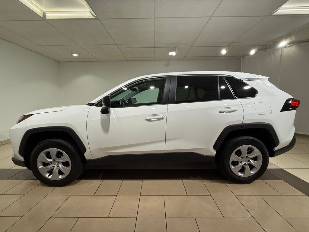 Thumbnail: 2025 Toyota RAV4 - 2