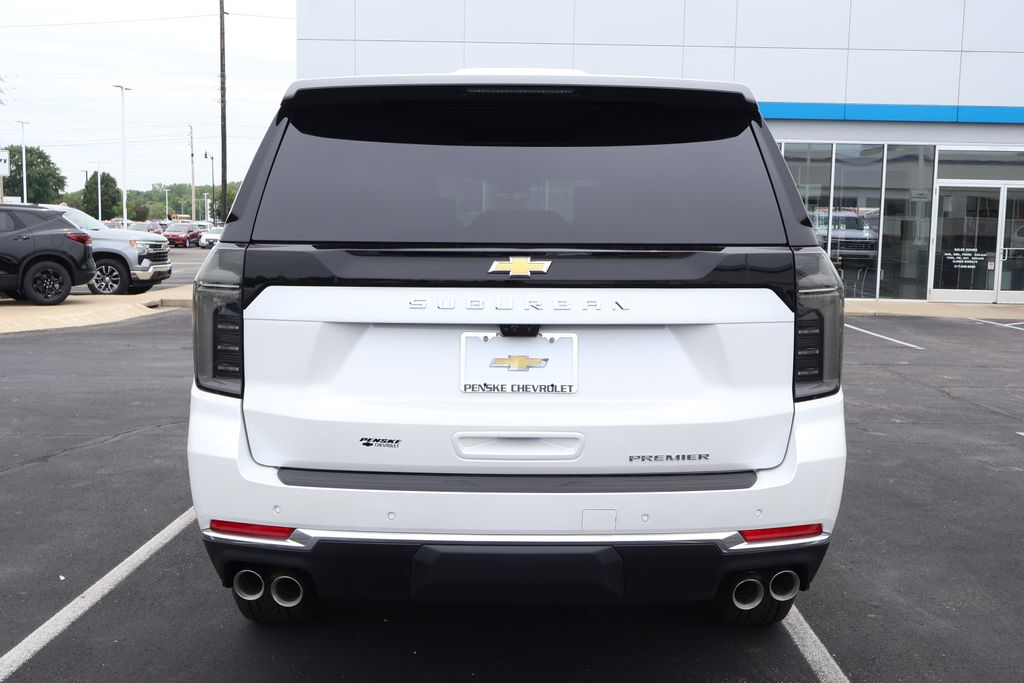 Thumbnail: 2025 Chevrolet Suburban - 10