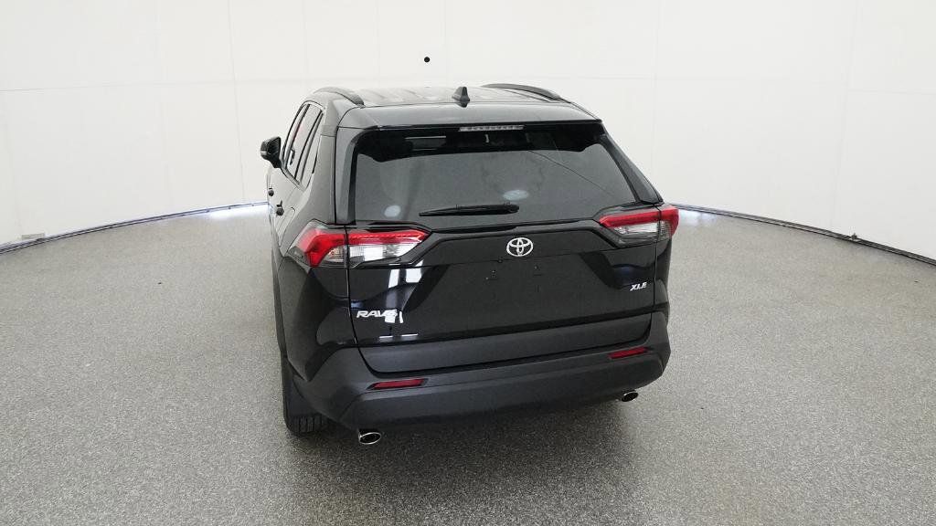 Thumbnail: 2025 Toyota RAV4 - 8