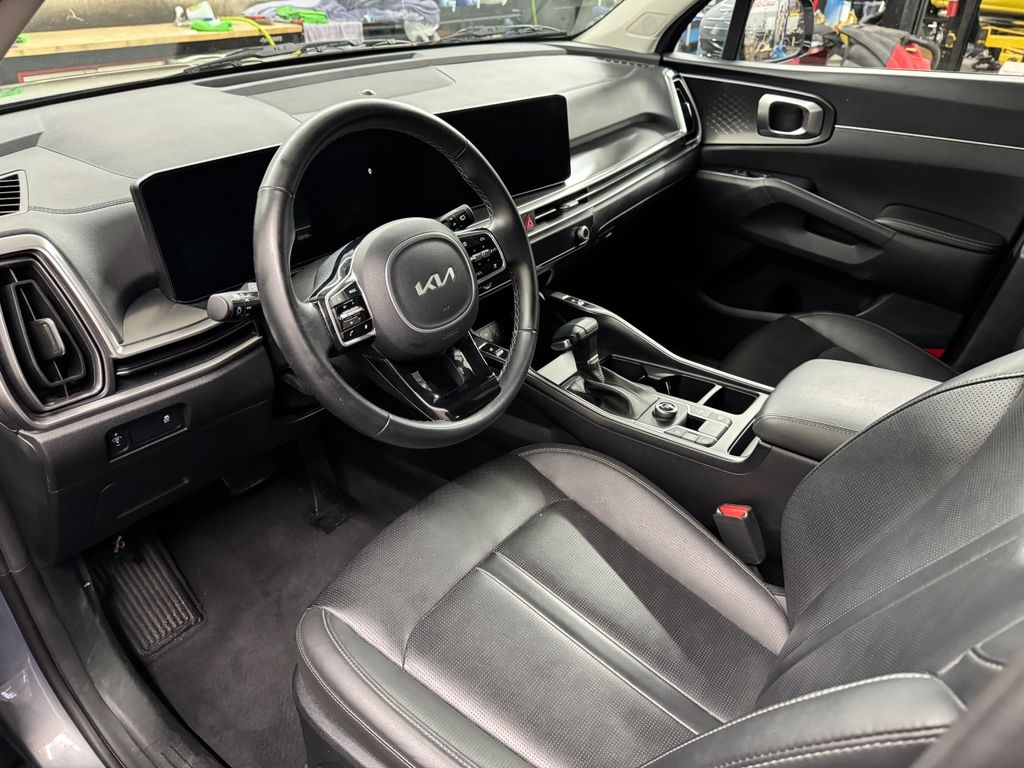 2024 Kia Sorento S