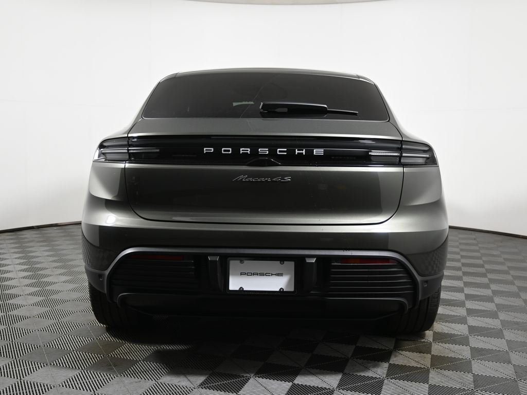 Thumbnail: 2025 Porsche Macan - 6