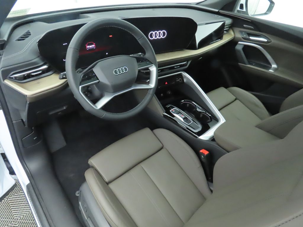 2025 Audi Q5  10