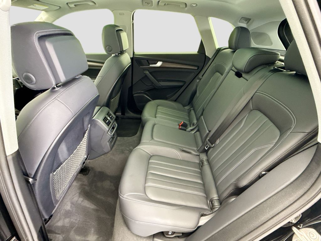 Thumbnail: 2023 Audi Q5 - 19