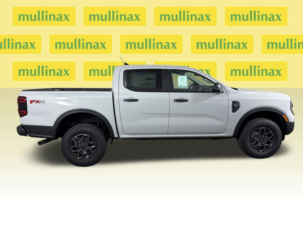 New 2026 White Ford XLT image 2