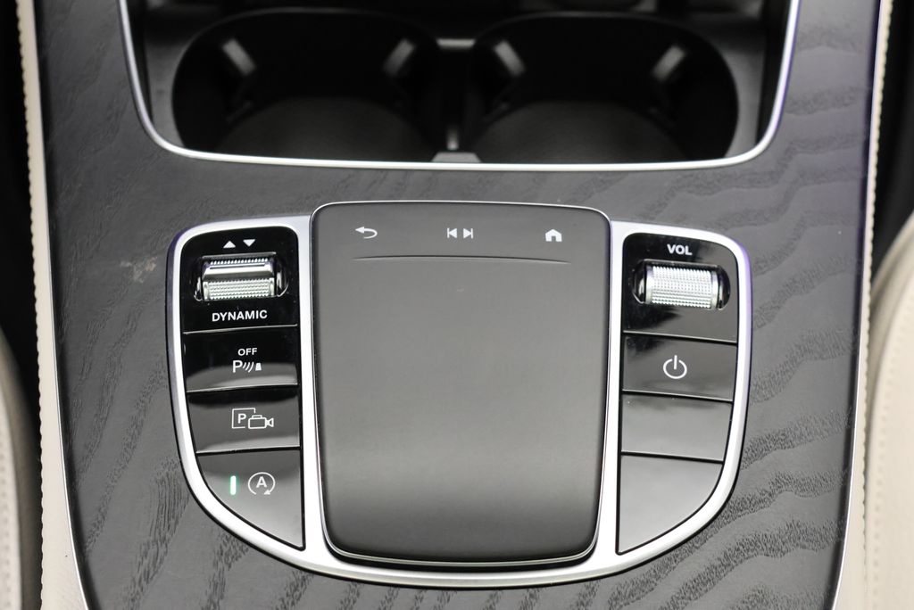 Thumbnail: 2023 Mercedes-Benz E-Class - 29