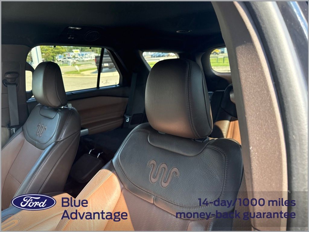 Certified Used 2022 Black Ford King Ranch image 3