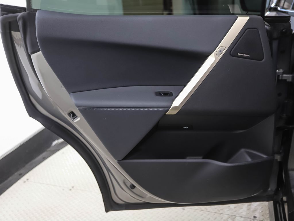 Thumbnail: 2023 BMW iX - 20