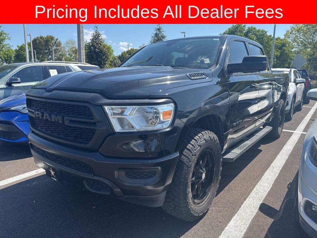 2019 RAM 1500 Tradesman 4x4 Crew Cab 5'7's photo