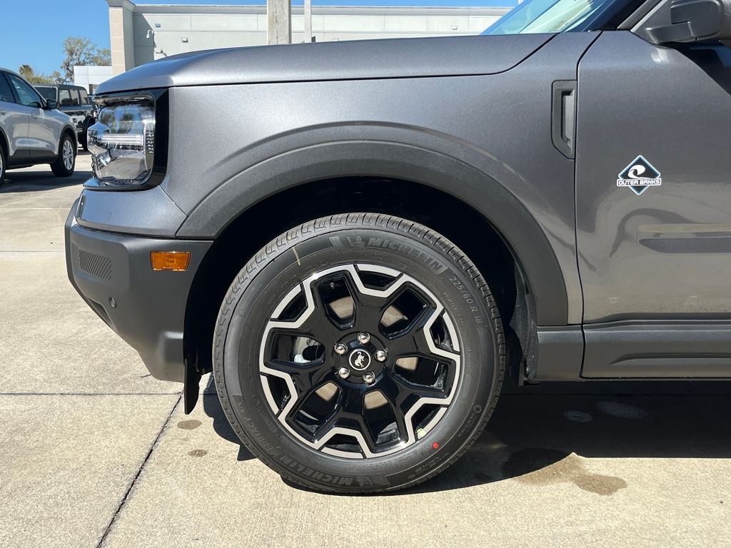 New 2026 Gray Ford Outer Banks image 11