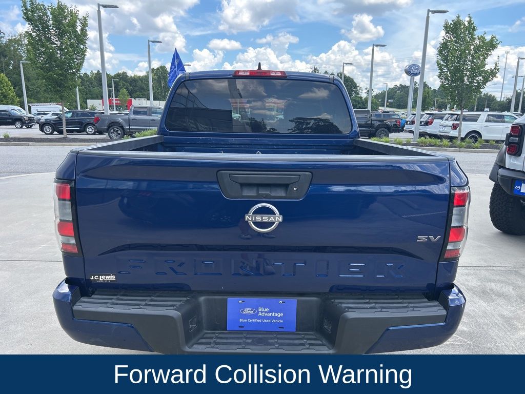 2022 Nissan Frontier SV