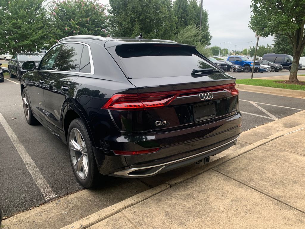 Thumbnail: 2019 Audi Q8 - 6