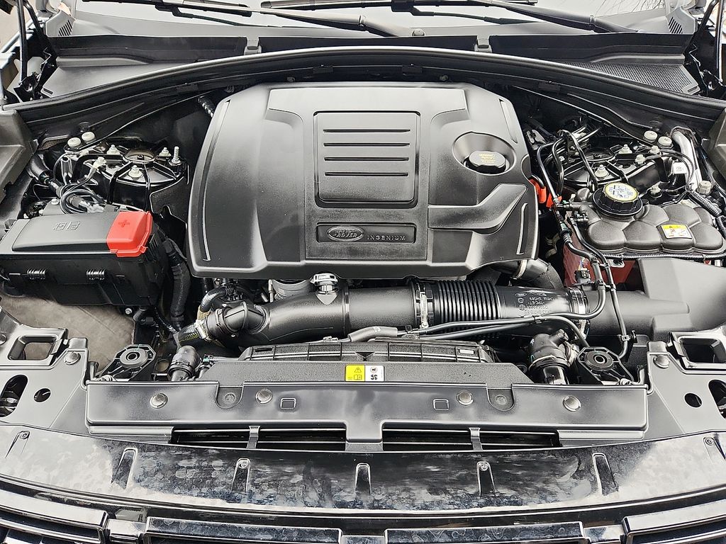 Thumbnail: 2025 Land Rover Range Rover Velar - 29