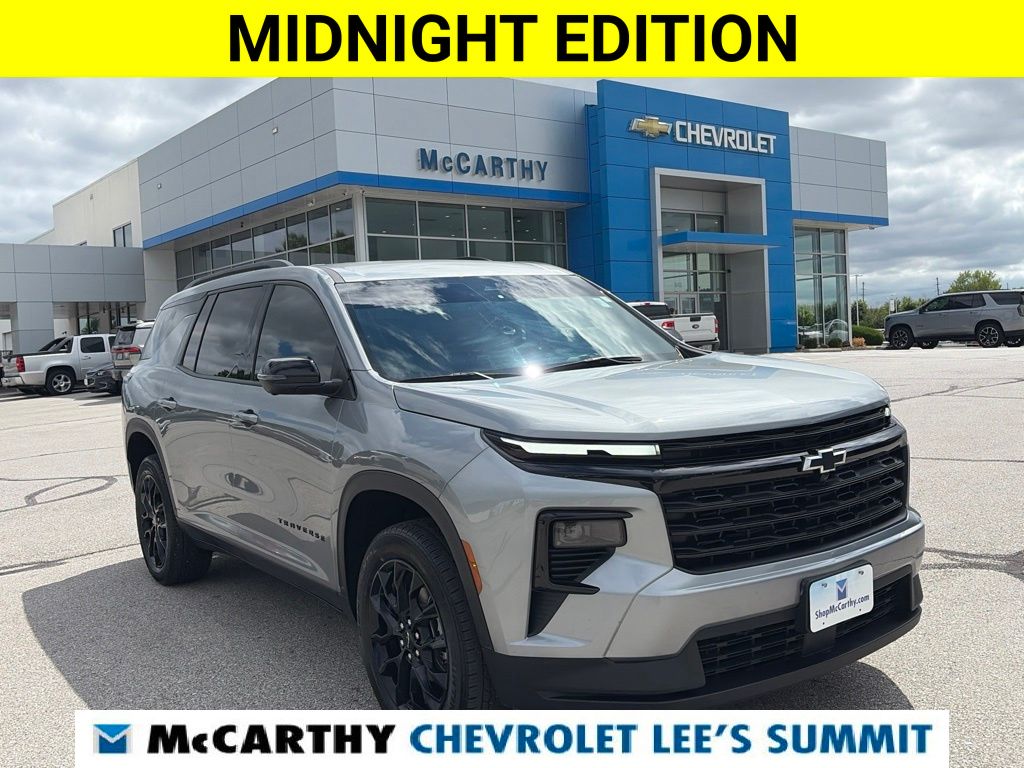 Sterling Gray Metallic 2024 Chevrolet Traverse SUV / Crossover Four-Wheel Drive 8-Speed Automatic