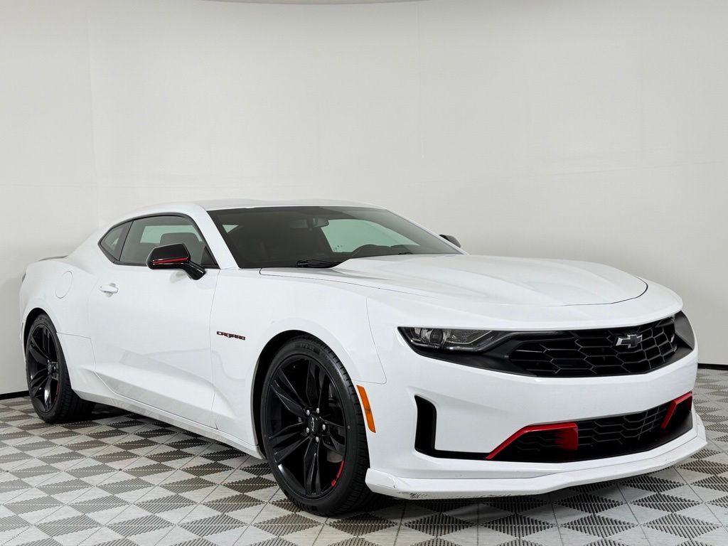 2023 Chevrolet Camaro 1LT Coupe RWD