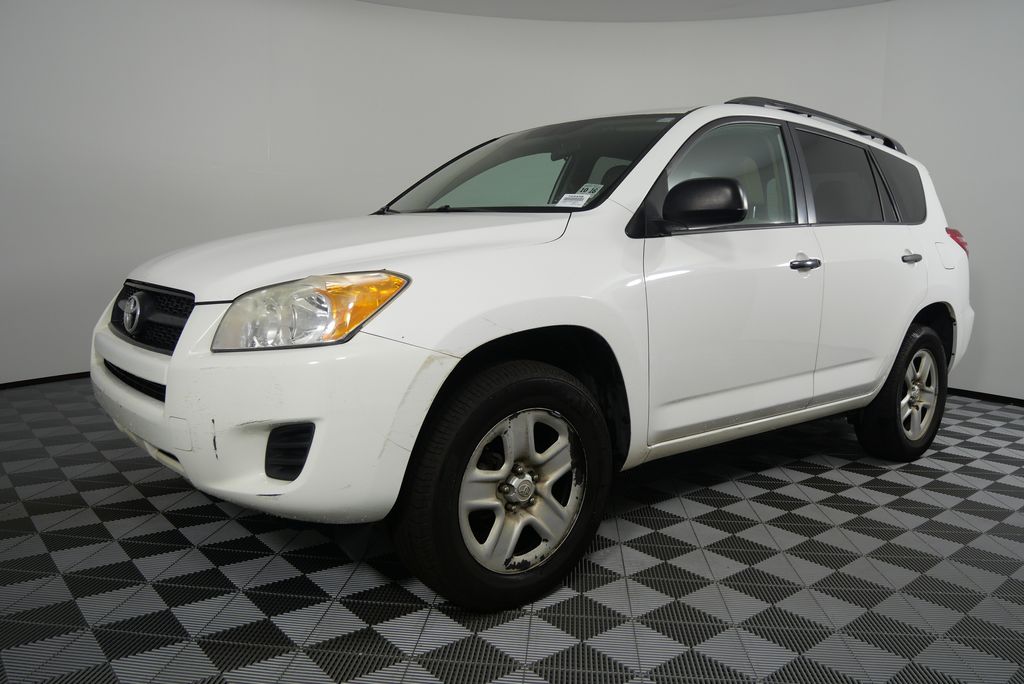 2011 Toyota RAV4  6