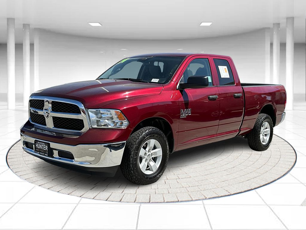 2024 RAM 1500 Classic SLT Quad Cab 4WD