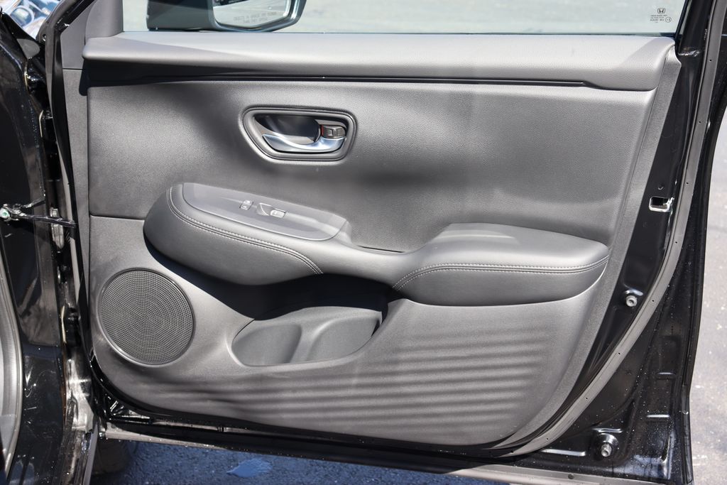 2025 Honda HR-V EX-L 19