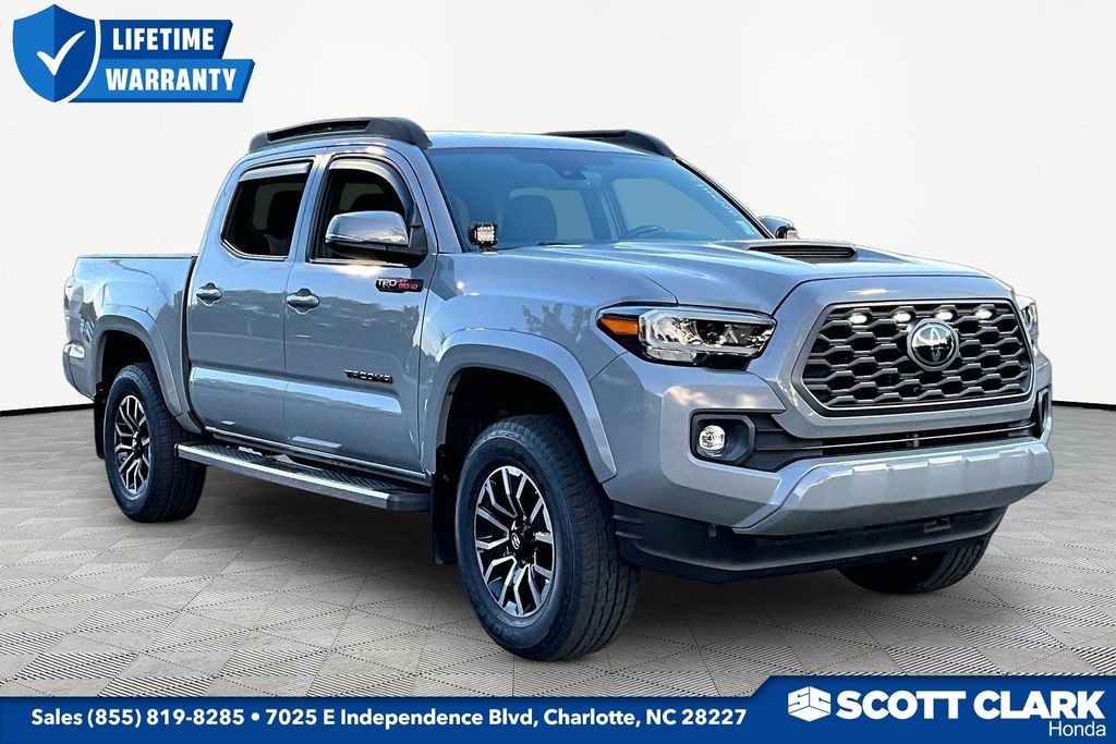 2020 Toyota Tacoma TRD Sport
