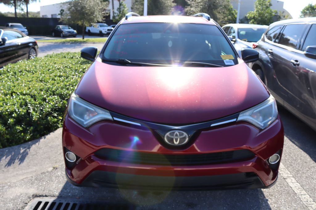 Thumbnail: 2018 Toyota RAV4 - 5