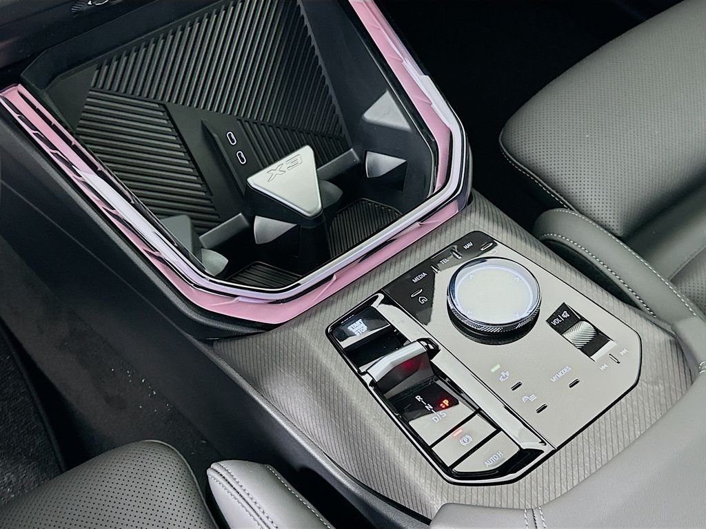 Thumbnail: 2026 BMW X3 - 15