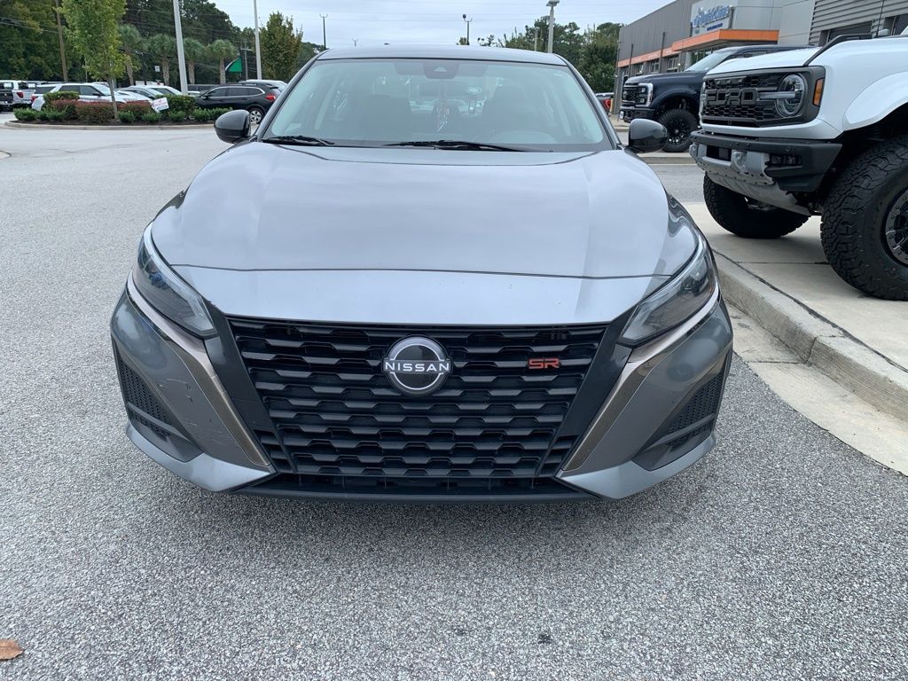 2023 Nissan Altima SR FWD