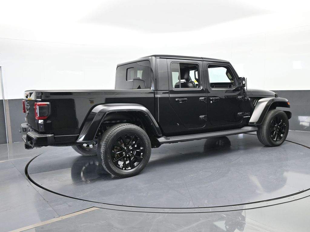 Used 2022 Black Clearcoat Jeep High Altitude image 6
