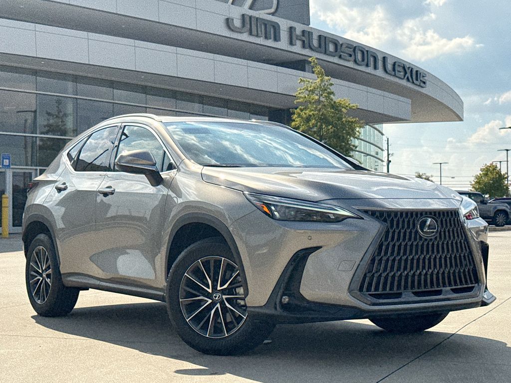 2024 Lexus NX 250 Premium photo 2