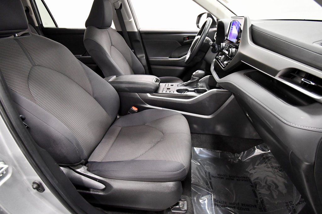 Used 2024 Toyota Highlander SUV
