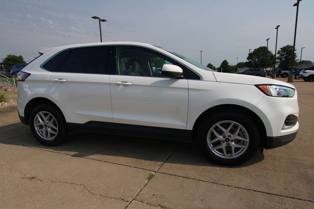Used 2024 Ford Edge SUV