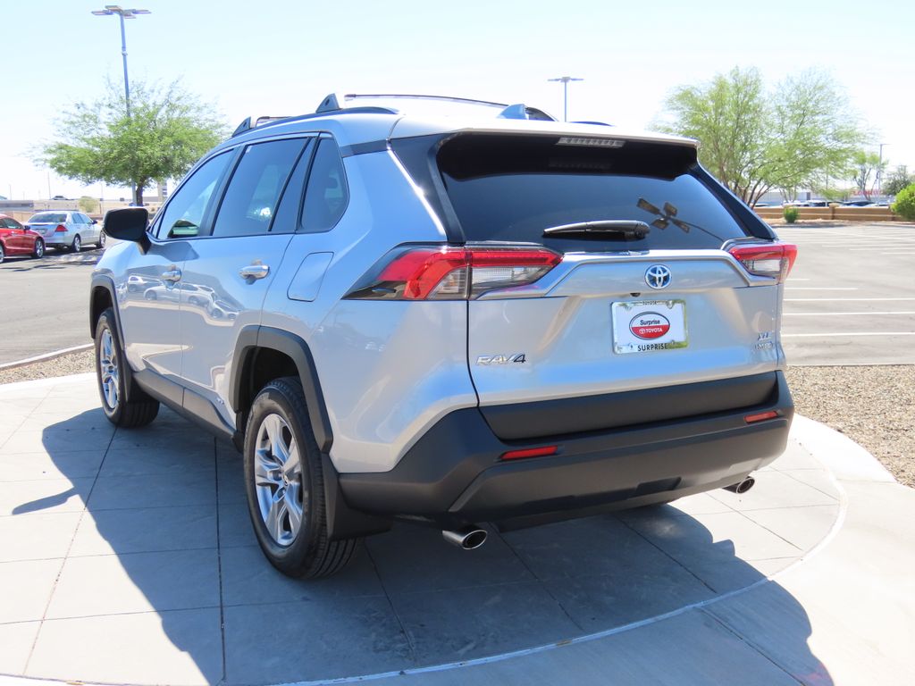 2024 Toyota RAV4 XLE 7