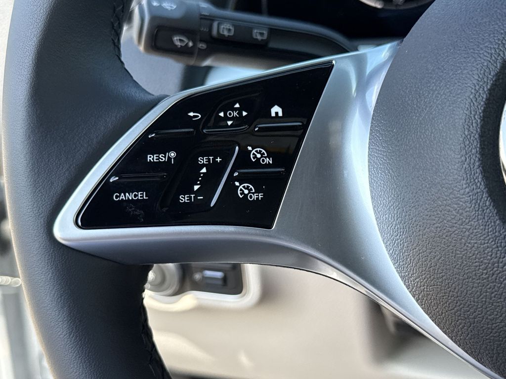 Thumbnail: 2026 Mercedes-Benz GLB - 25