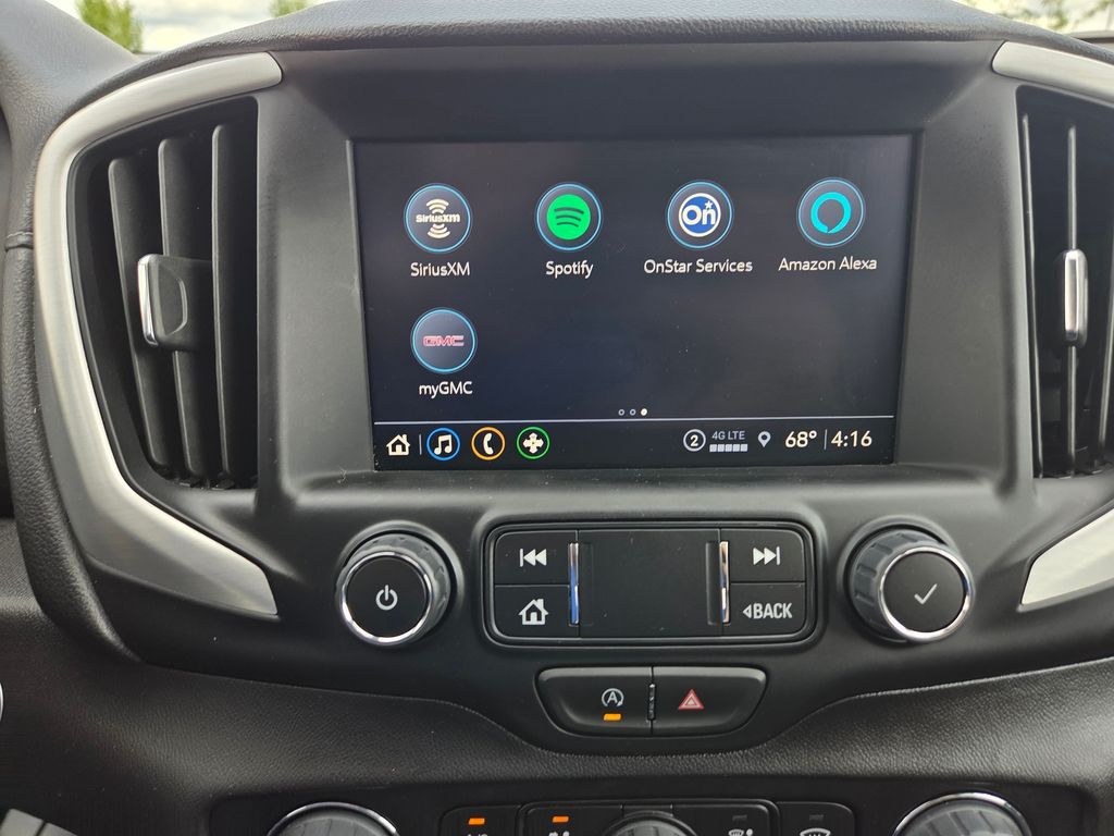 2024 GMC Terrain AWD SLT