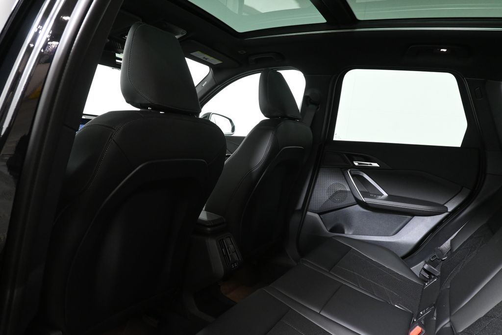 Thumbnail: 2027 BMW X1 - 28